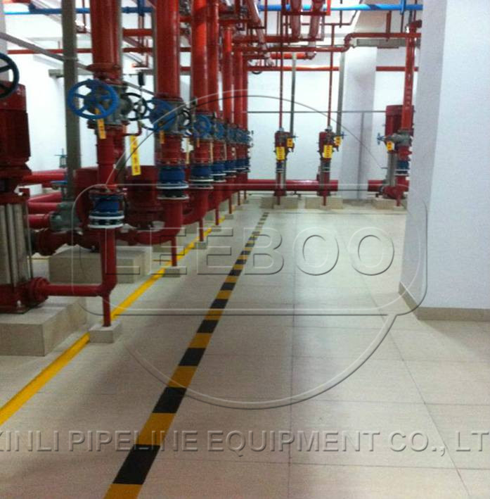 云南省大理州祥云縣的單球體<a href=http://www.xyrs.com.cn target=_blank class=infotextkey>橡膠接頭</a>展示